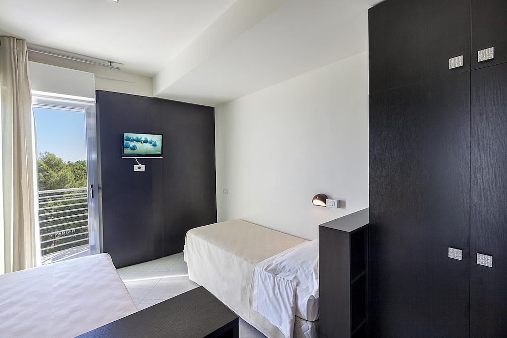 Hotel Lido Alba Adriatica Rum bild