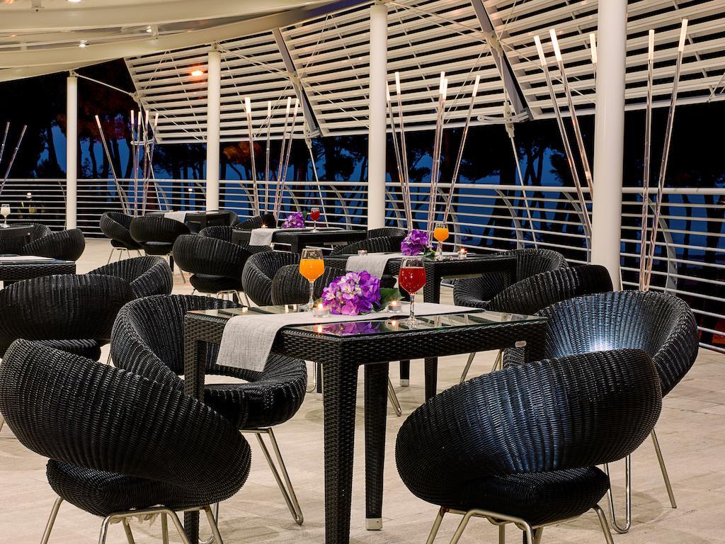 Hotel Lido Alba Adriatica Exteriör bild