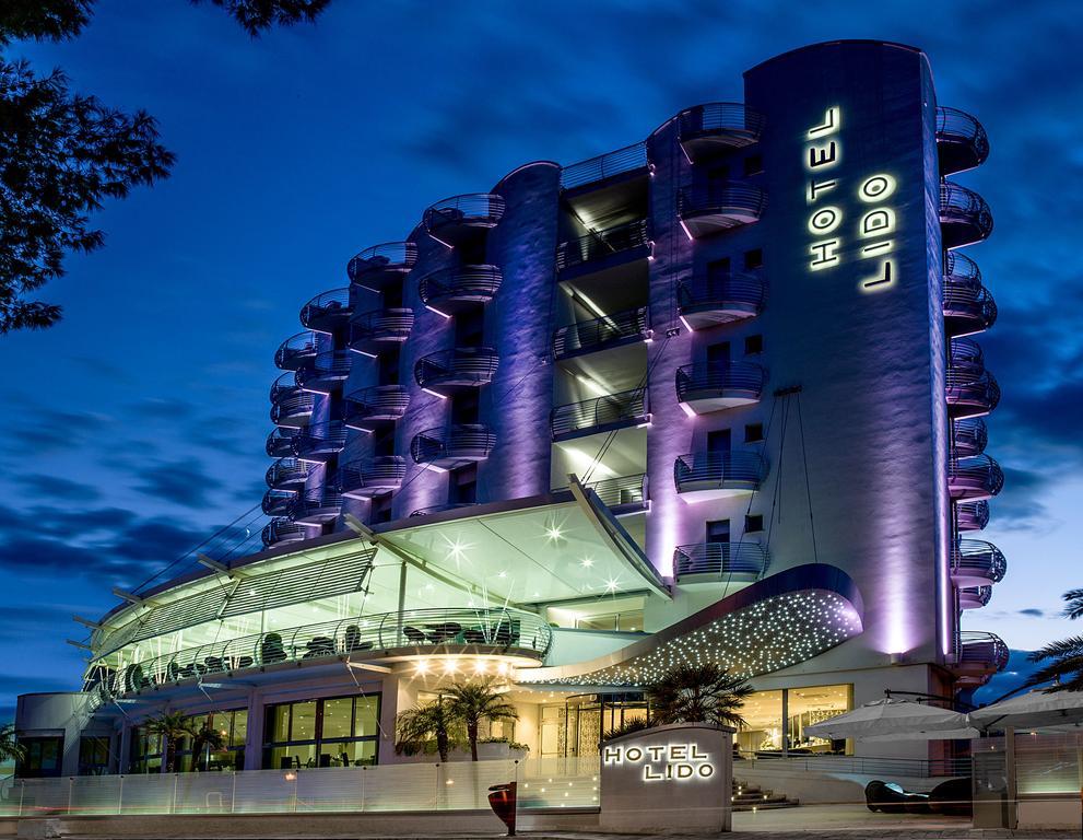 Hotel Lido Alba Adriatica Exteriör bild